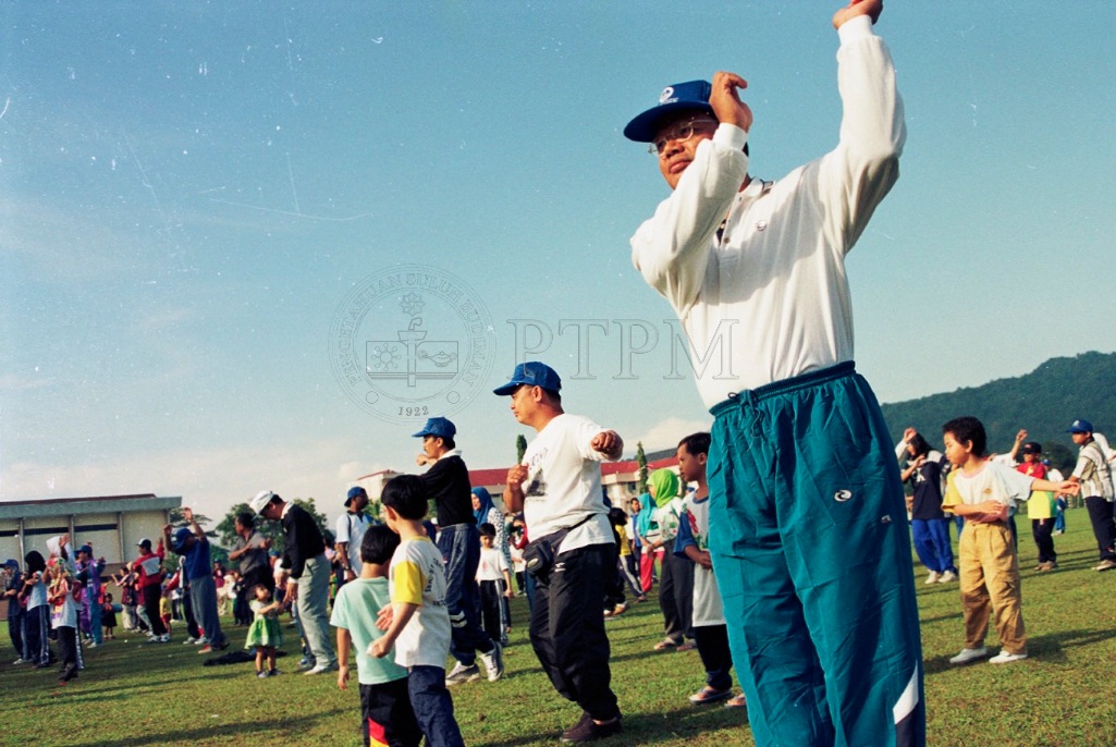 PTPM 00 03 keluarga 144